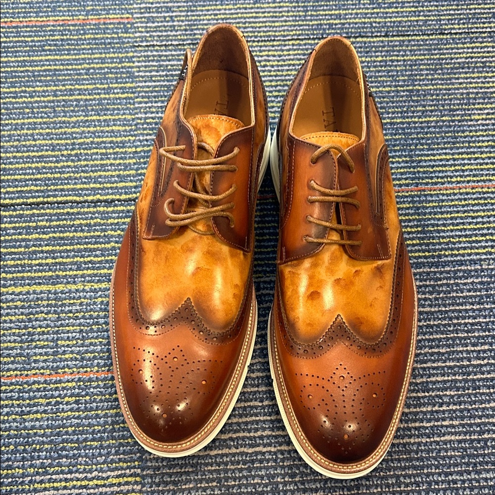 Taft Two-Tone Brown & Tan Wingtip Derby Shoes
